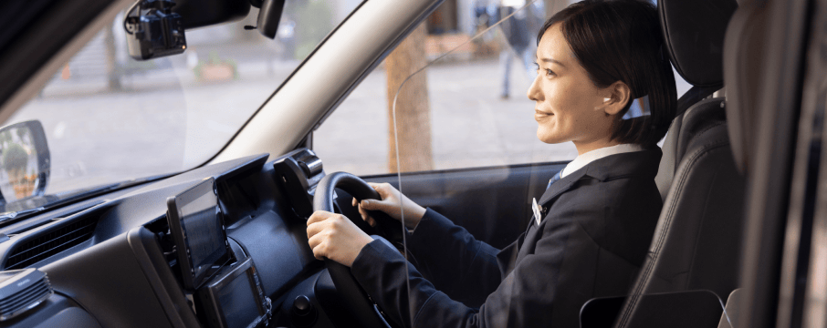 国際自動車株式会社コーポレート10