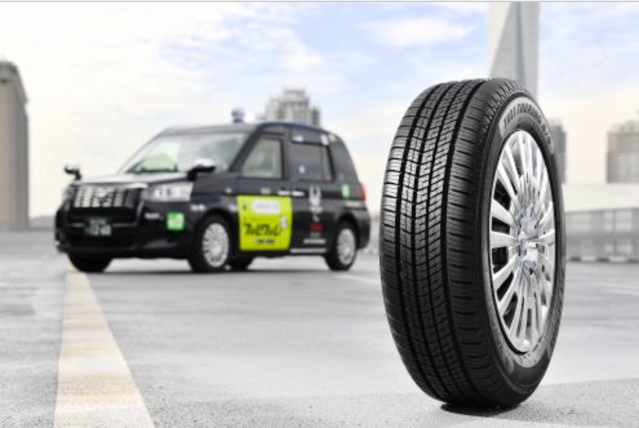 横浜ゴムと共同開発をしたTAXI向けオールシーズンタイヤ「TAXI TOURING 