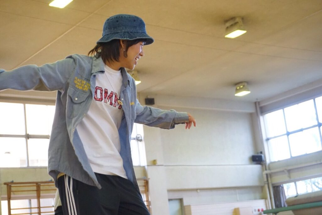 s_dance