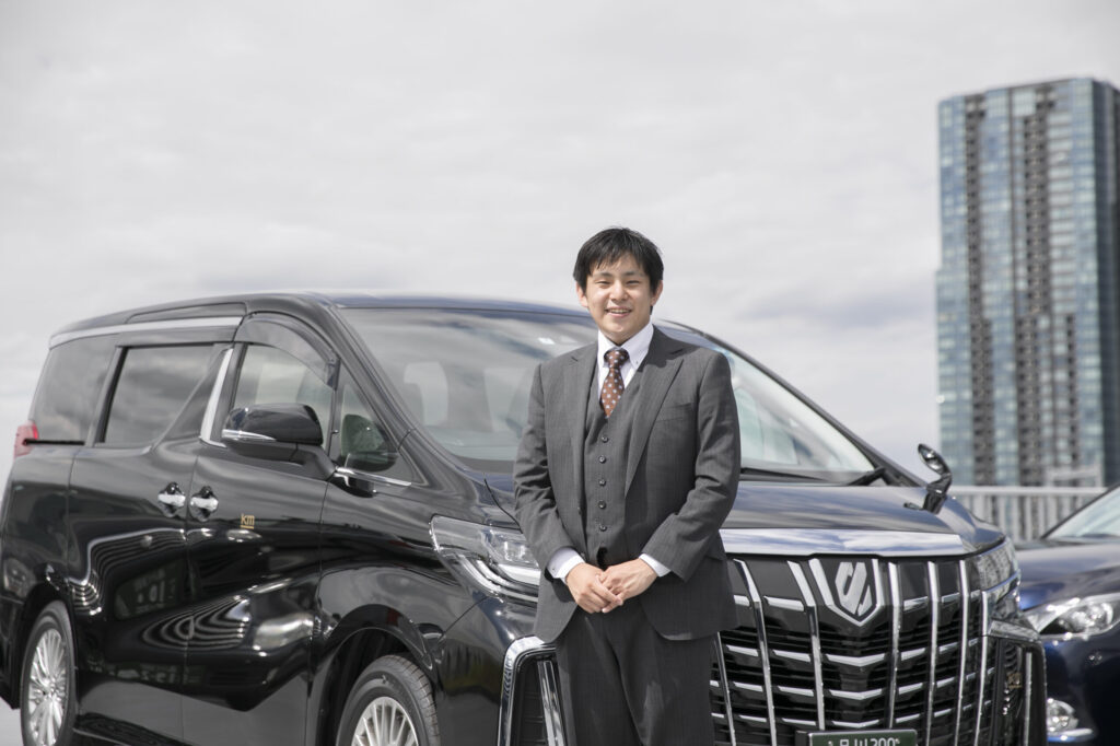 国際ハイヤー　専属送迎アルファード